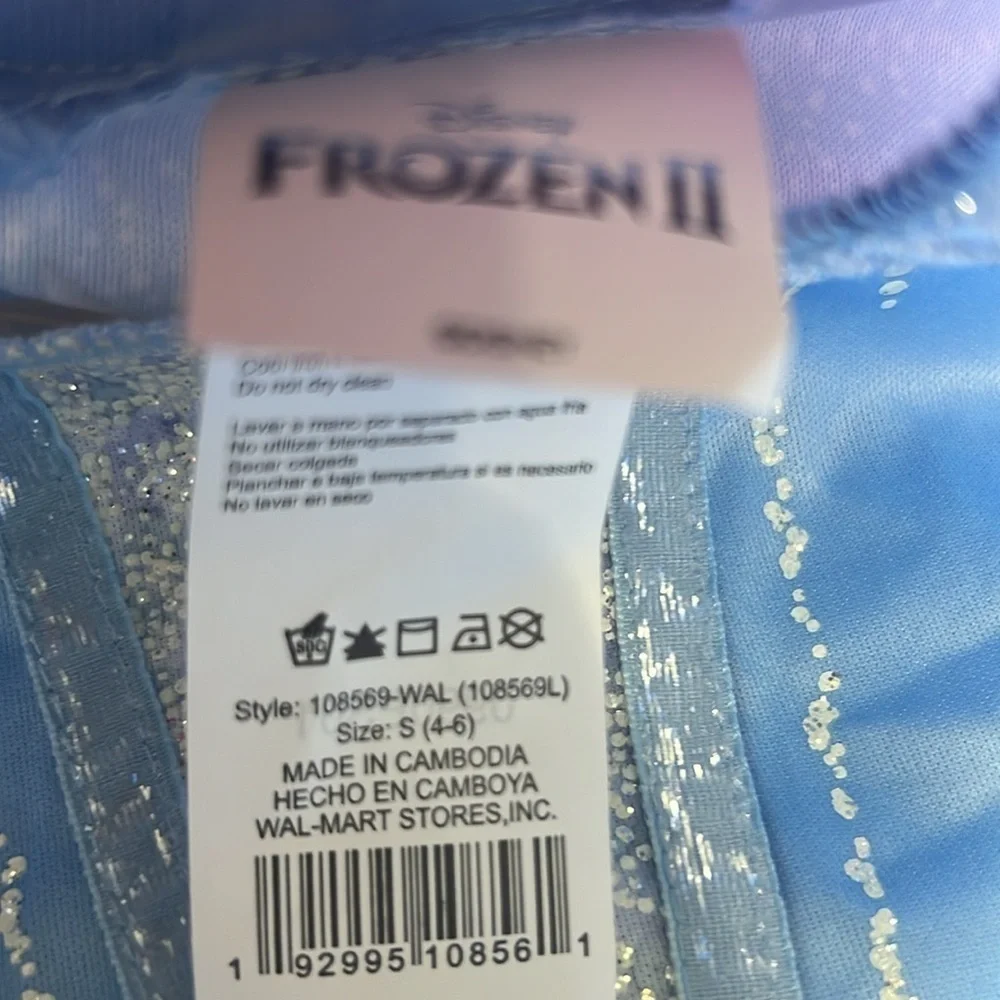 NEW Disney Frozen II Costume  Small (4-6)